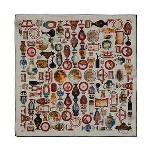 ipekevi - منديل حرير ساتان تصميم بورسلان سلطان لون كريمي موديل 1