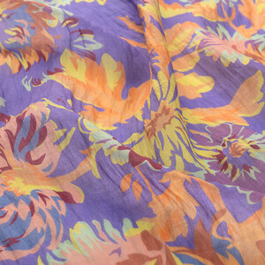 ipekevi - Purple Chrysanthemum Print Tencel Scarf (1)