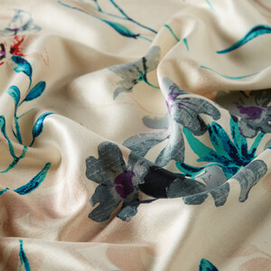 Silver Mink Clover Garden Print Silk Scarf - Thumbnail