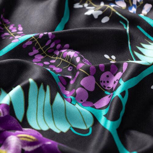 Siyah Akasya Desenli İpek Şal