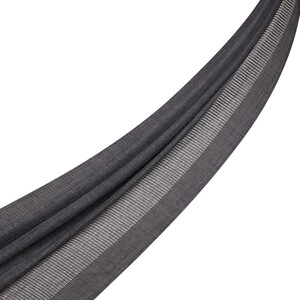 ipekevi - شال صوف وحرير تصميم خطوط مطرزة لون أسود