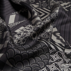 Sultan's Caftan Black Satin Silk Pocket Square - Thumbnail