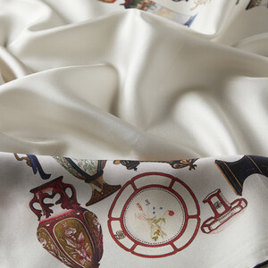 ipekevi - Sultan’s Porcelain Cream Twill Silk Scarf Model 2 (1)