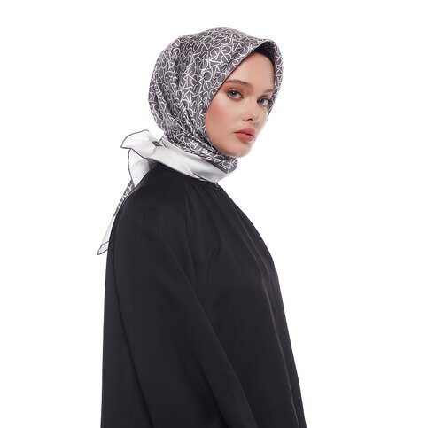 ايشارب حرير تويل التويل لون رمادي مونوغرام تايبو