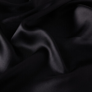 Zigzag Silk Twill Scarf Model 09 - Thumbnail